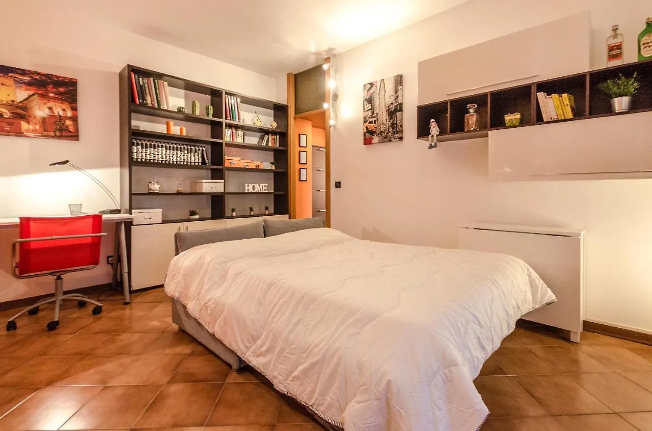 Hp House, Garage E Parcheggio Privato, Wifi Apartamento Calderara di Reno